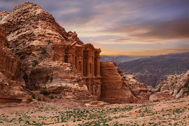 Athens Hotels for History Lovers Near Ancient Sites