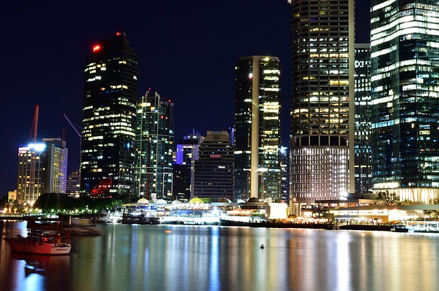 Brisbane Hotels Near South Bank for Riverside Experience