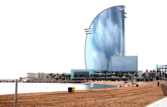 Cheap Hotels in Barcelona Near Beach With Metro Access