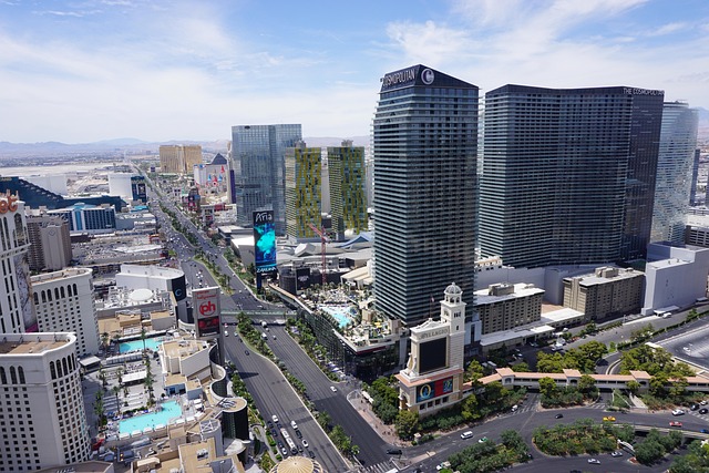 Las Vegas Hotels With Pool Access and Strip Location