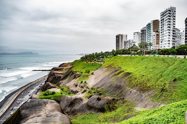 Lima Hotels for Food Lovers With Ocean View