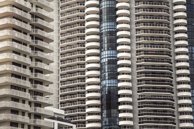 Miami Beach Hotels for Couples With Oceanfront Balcony