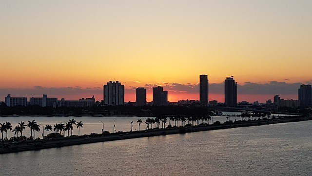 Miami Travel Guide for Beach Lovers