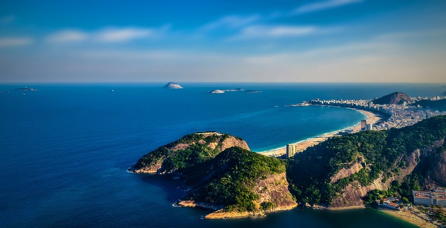 Rio Hotels for Honeymoon Couples Near Copacabana