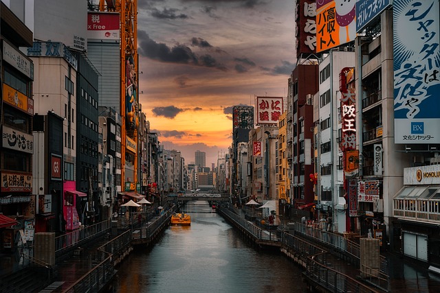 Romantic Hotels in Osaka for Honeymoon Couples Near Dotonbori